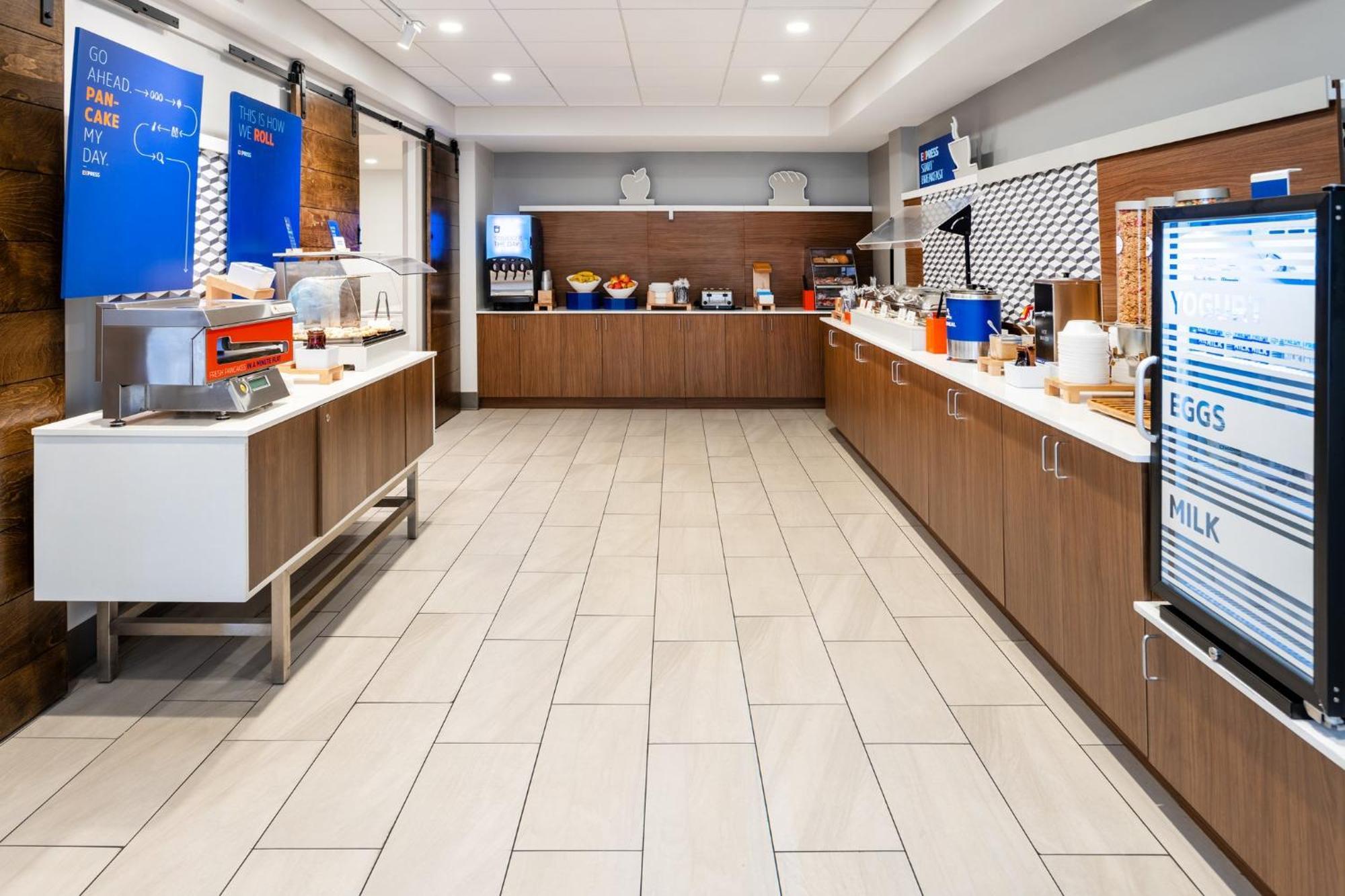 Holiday Inn Express Hotel & Suites Jackson - Flowood By Ihg Εξωτερικό φωτογραφία